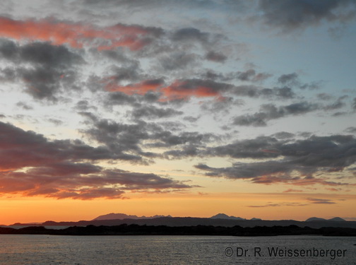 Sonnenuntergang über Skye, Morar, Schottland<br>